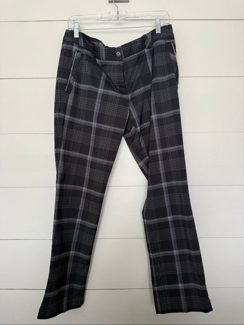 Nike Golf Women’s 12 Plaid Patterned Athletic Pants